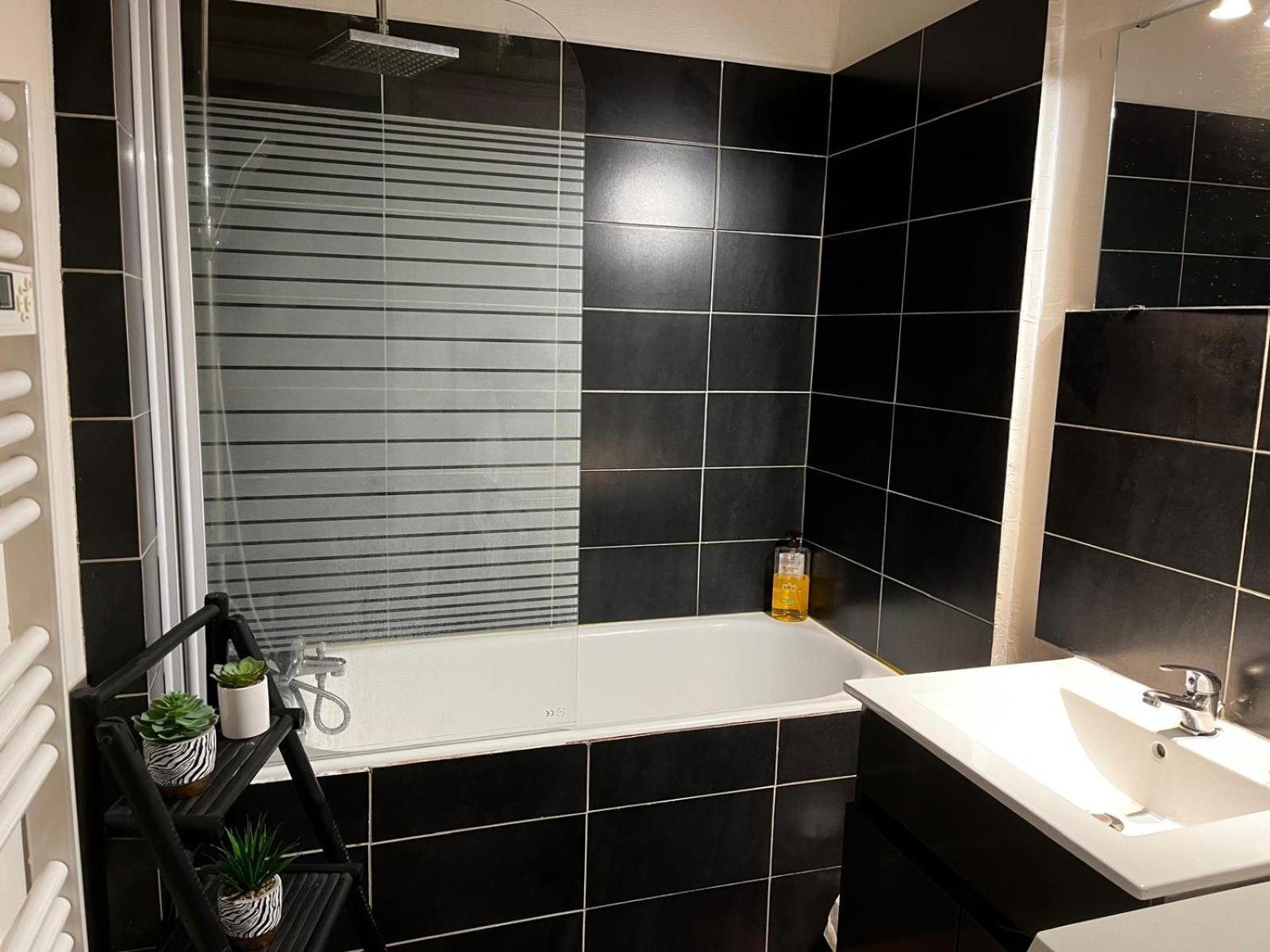 La Villa Louana 2 Appartement 100 M2 Charme De L Ancien En Coeur De Ville オービュッソン エクステリア 写真